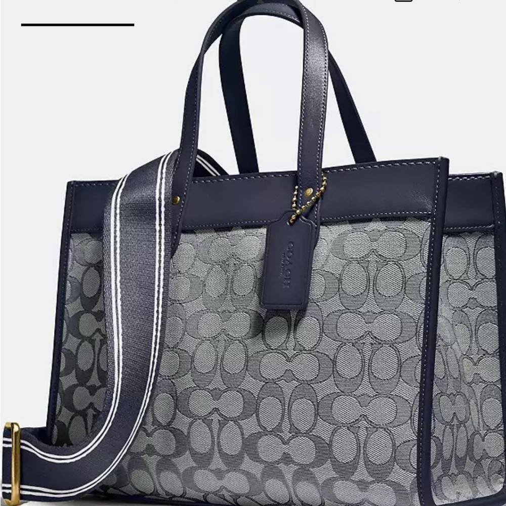Coach Field Tote 30 - Picture 10 of 11
